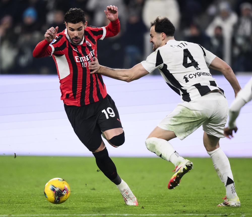 包含尤文图斯大胜AC米兰，梅西贡献2球1助攻，刷新进球纪录的词条