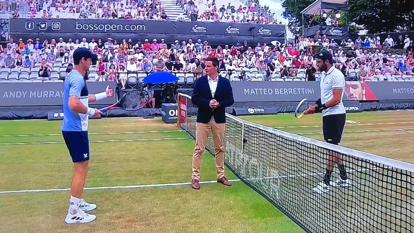 关于美国网球队力克欧洲网球队,穆雷制霸全场的信息 关于美国网球队力克欧洲网球队,穆雷制霸全场的信息