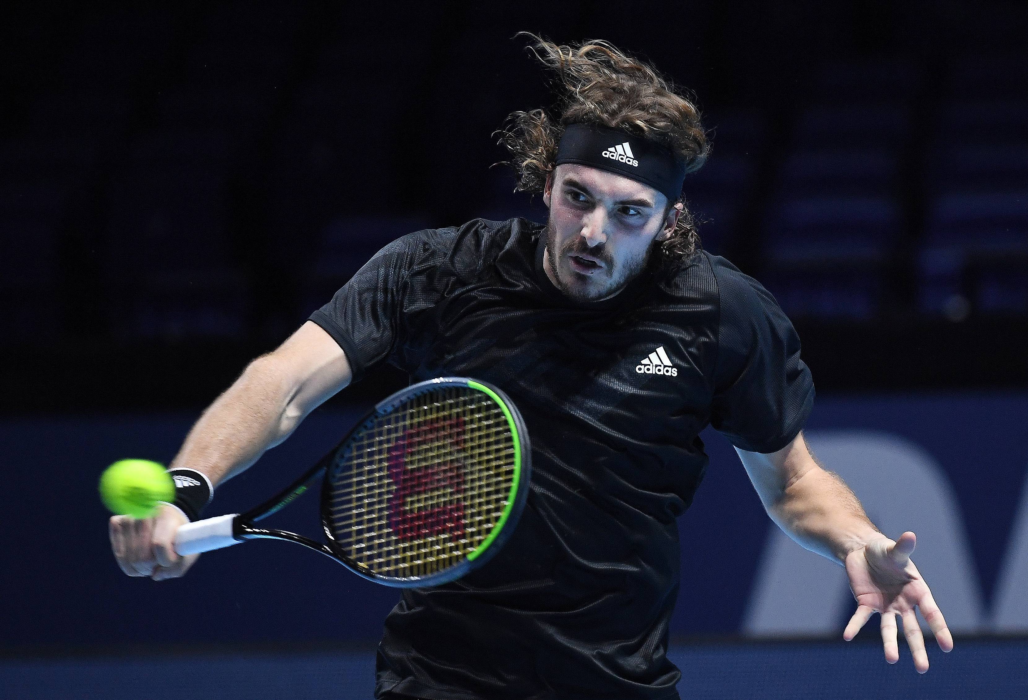 英国网球队逆转法国网球队,西西帕斯打破历史纪录的简单介绍 英国网球队逆转法国网球队,西西帕斯打破历史纪录的简单介绍