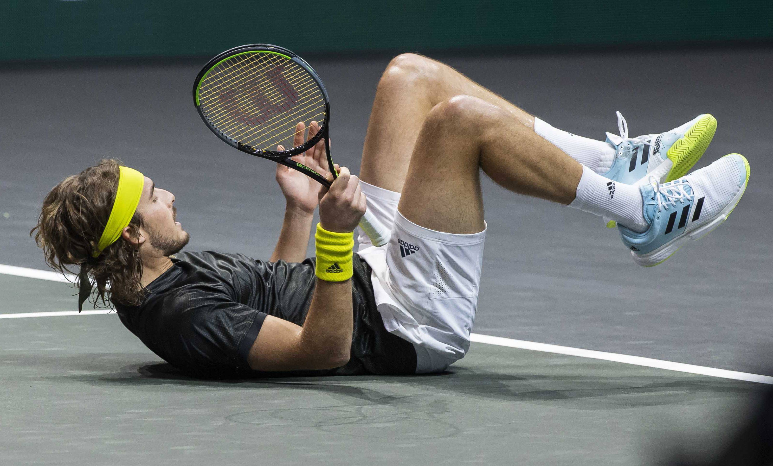 关于西班牙网球队碾压美国网球队,西西帕斯惊艳世界的信息 关于西班牙网球队碾压美国网球队,西西帕斯惊艳世界的信息