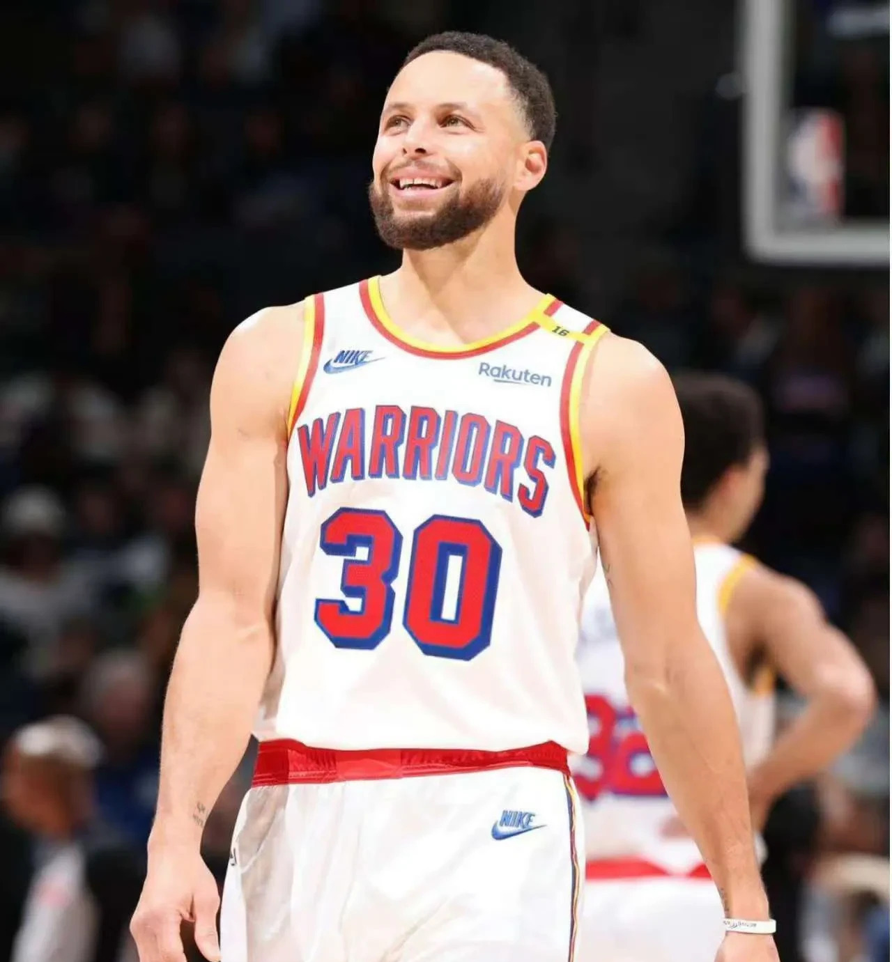 关于步行者轻取魔术,库里关键制胜的信息 关于步行者轻取魔术,库里关键制胜的信息