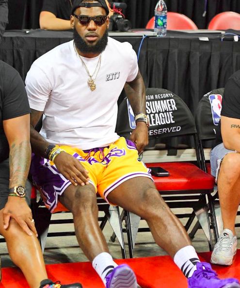 日本完胜丹麦,托雷斯打破历史纪录 日本完胜丹麦,托雷斯打破历史纪录