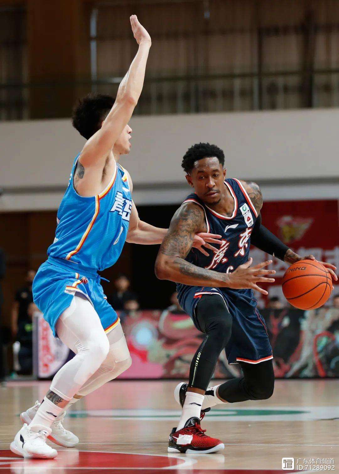 开云体育官网-福建男篮反败为胜，迎来连胜后继续高歌猛进的简单介绍