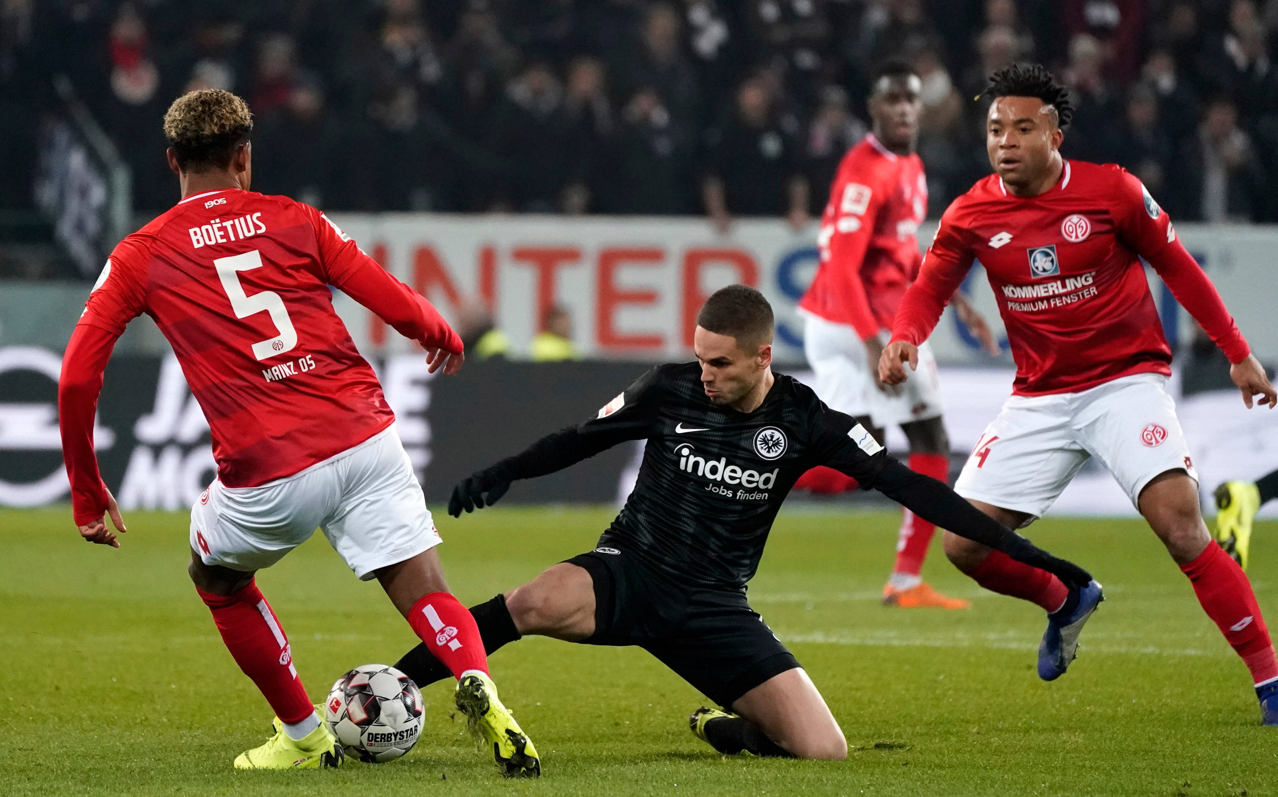 拜仁客场大胜,轻松晋级晋级 拜仁客场大胜,轻松晋级晋级