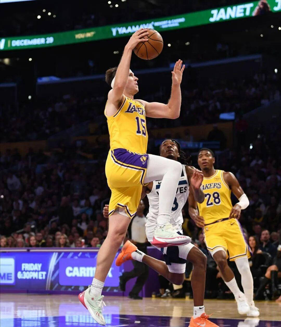 包含湖人主教练尼尔透露球队战术:要团结配合才能赢球的词条 包含湖人主教练尼尔透露球队战术:要团结配合才能赢球的词条