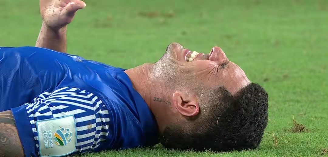 克罗托内痛失一球客场失利导致球队积分被拉开的简单介绍