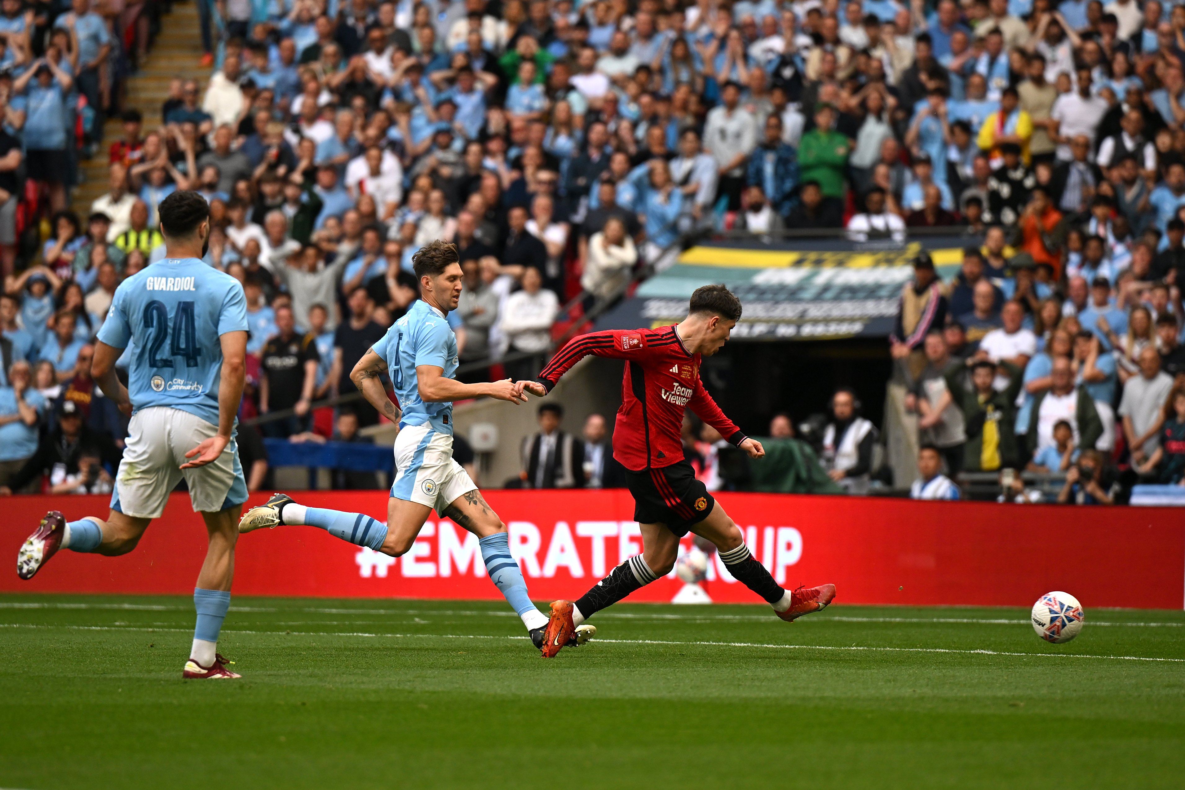 曼联斗志昂扬挑战欧洲俱乐部联赛的简单介绍