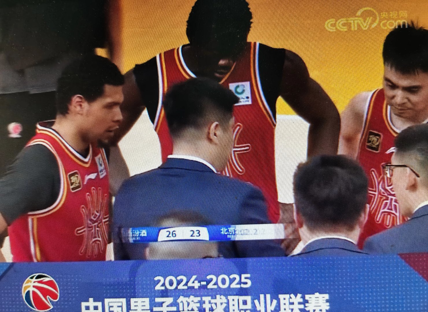 山西大胜深圳，双外援发挥出色，助球队取得胜利