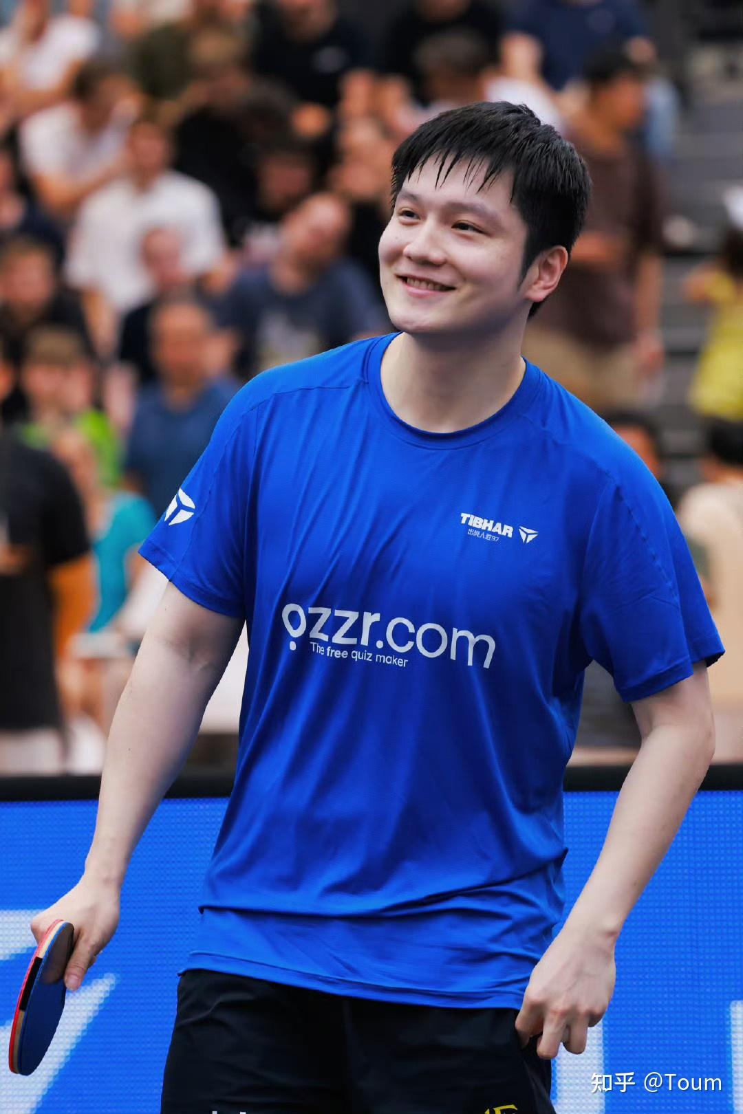 中国乒乓球队险胜奥地利乒乓球队,樊振东完成帽子戏法 中国乒乓球队险胜奥地利乒乓球队,樊振东完成帽子戏法