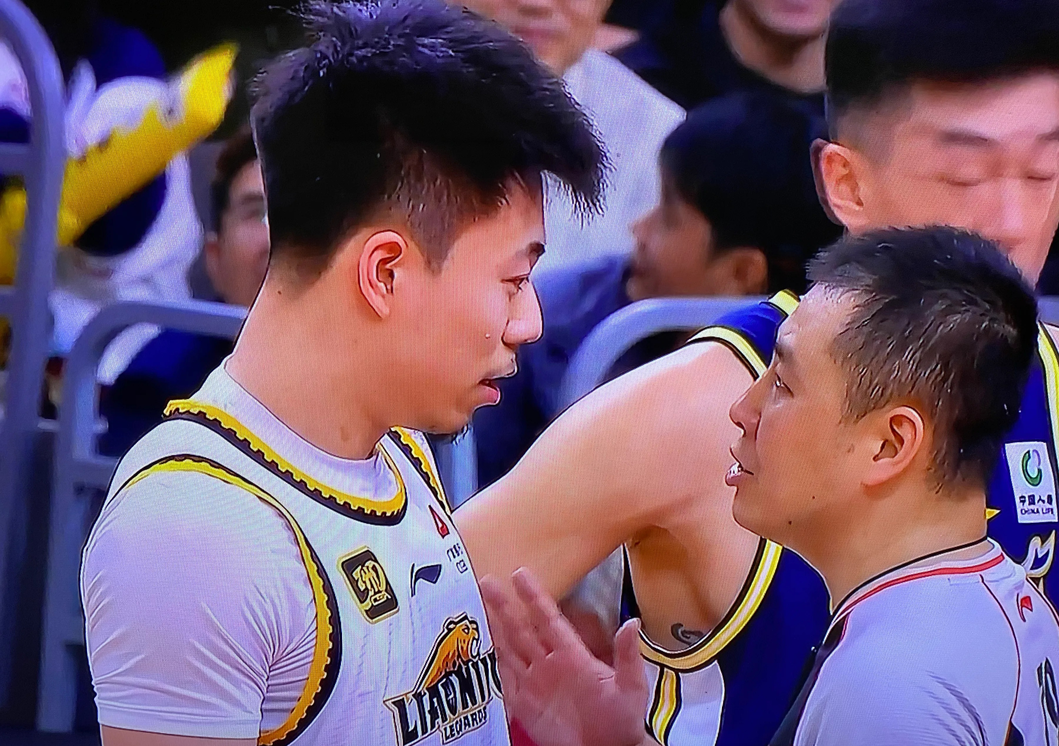 上海队翻盘四川队，张镇麟点燃赛场