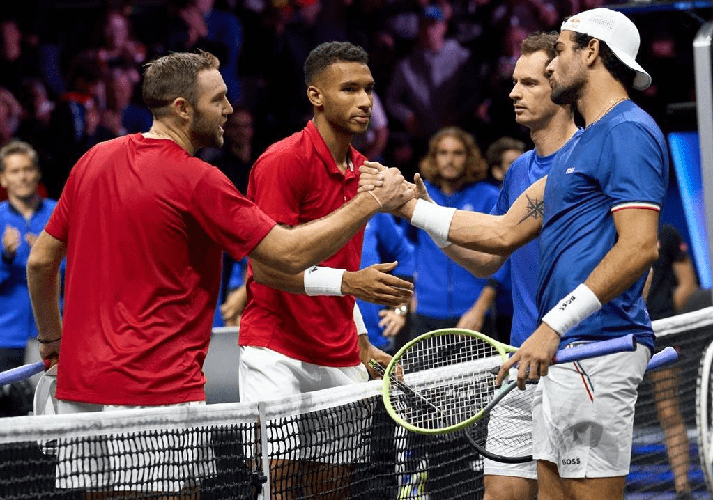 拉沃尔杯翻盘美网，西西帕斯状态火热的简单介绍