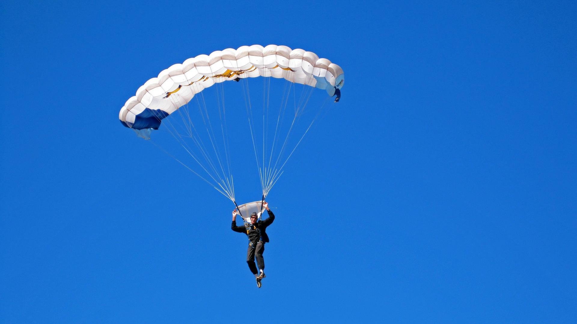 天使降临,迪马利亚的NBA季后赛统治之夜