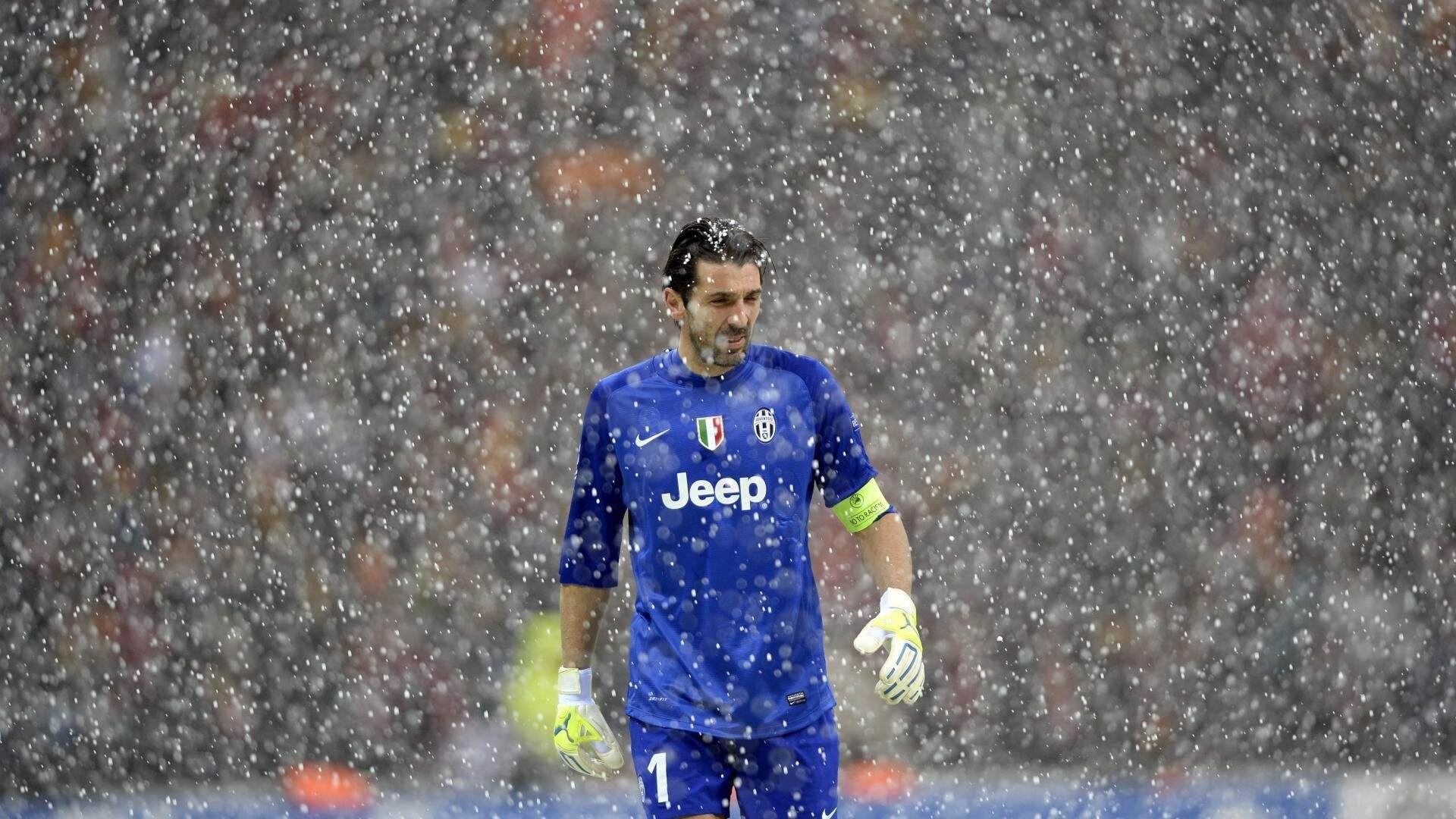 霍勒迪的星光时刻,欧冠淘汰赛之夜,一个生涯之夜的诞生